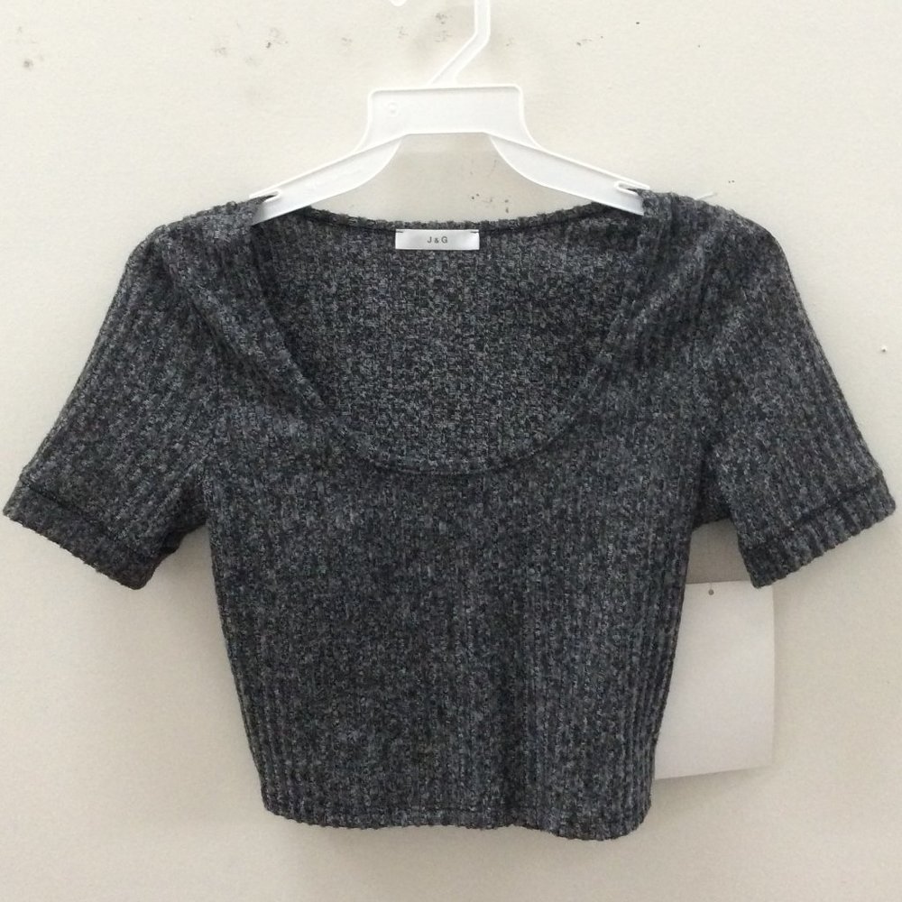 charcoal scoop neck crop top